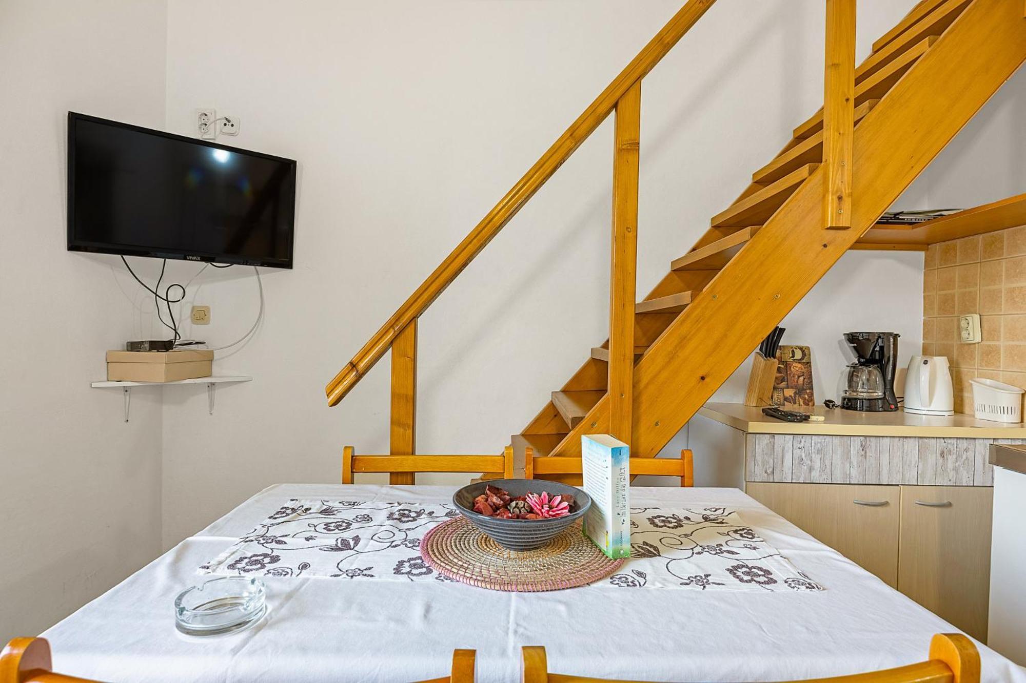 Apartments Mijic メドゥリン エクステリア 写真