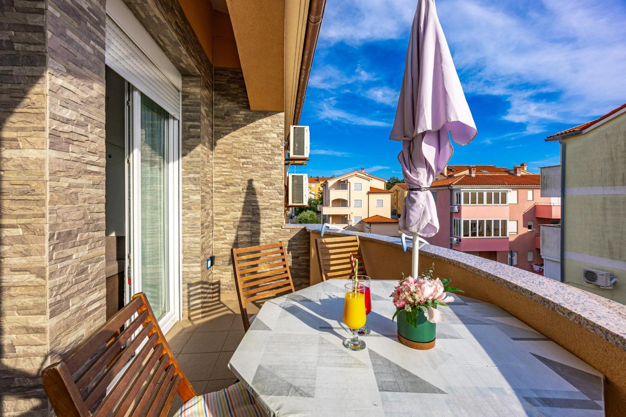 Apartments Mijic メドゥリン エクステリア 写真