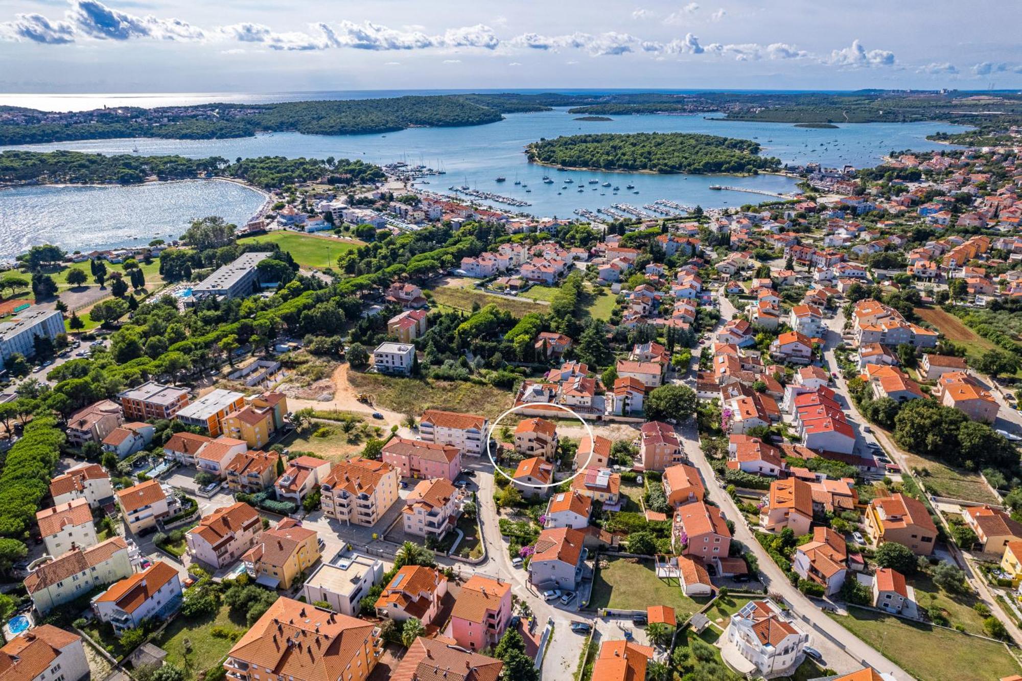 Apartments Mijic メドゥリン エクステリア 写真